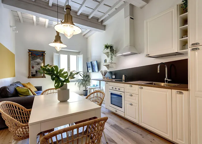 Ricasoli Apartment By Mamo Florence